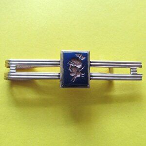Vintage tie bar by Woolno